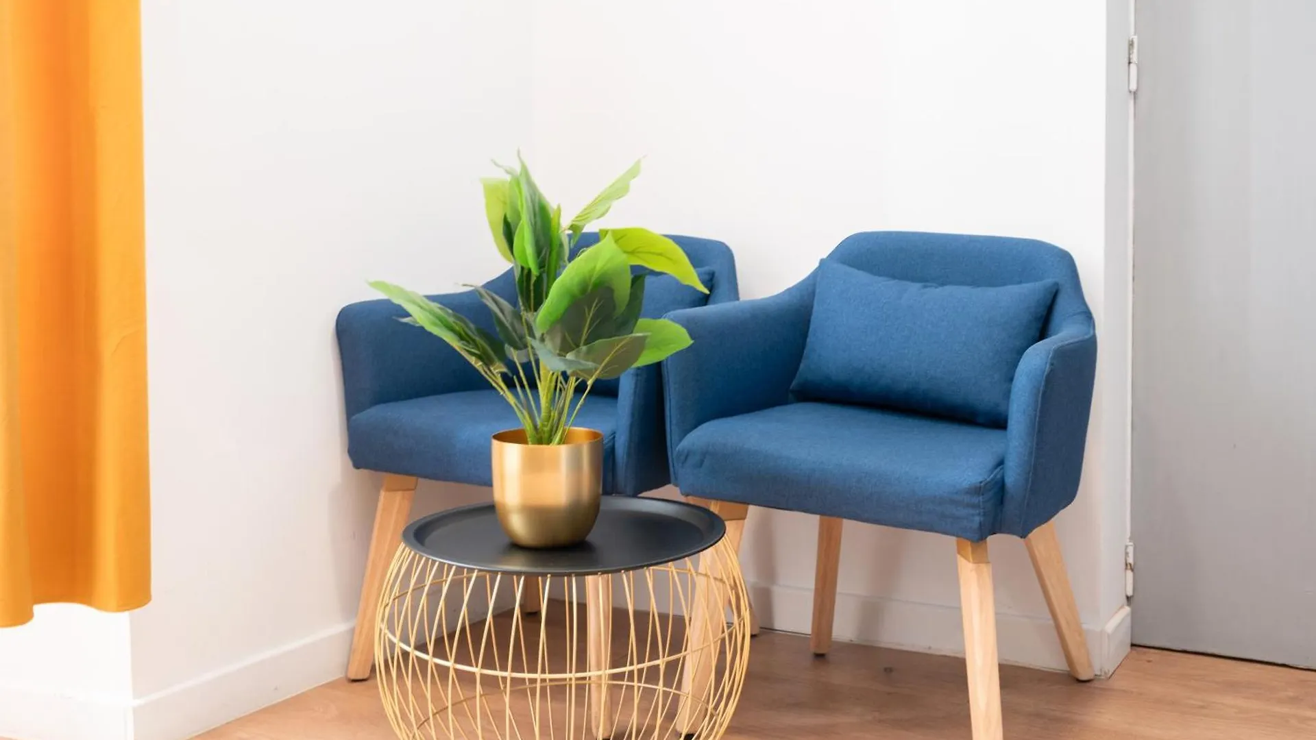 Studio - Centre - Gare - Fibre Lorient Appartement